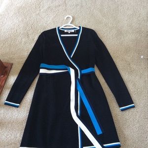 Diane  von furstenburg sz M wrap dress